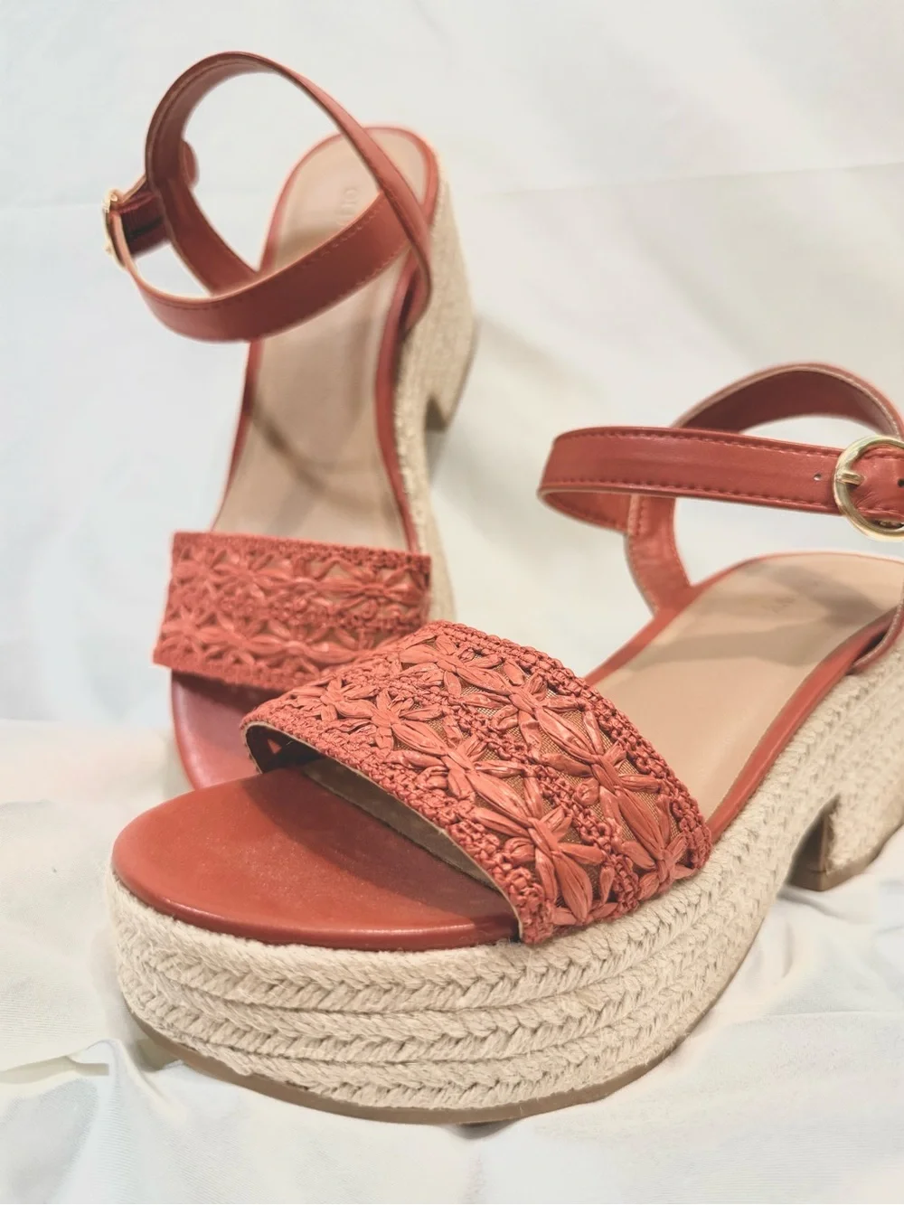 NWOB Old Navy Espadrille Platform Sandals With Platform Block Heel Size 6.5